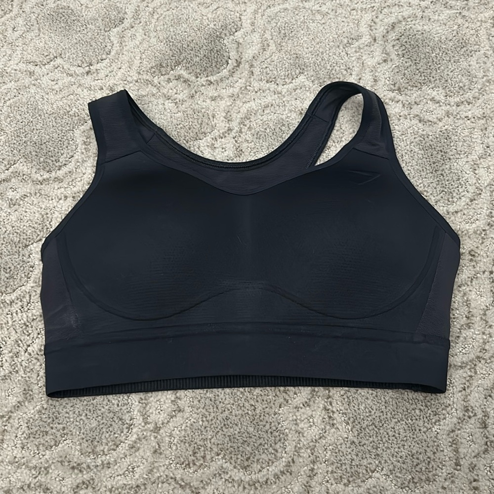 Gym shark bra